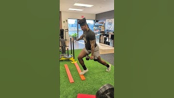 One Dumbbell Floating Heel Split Squat