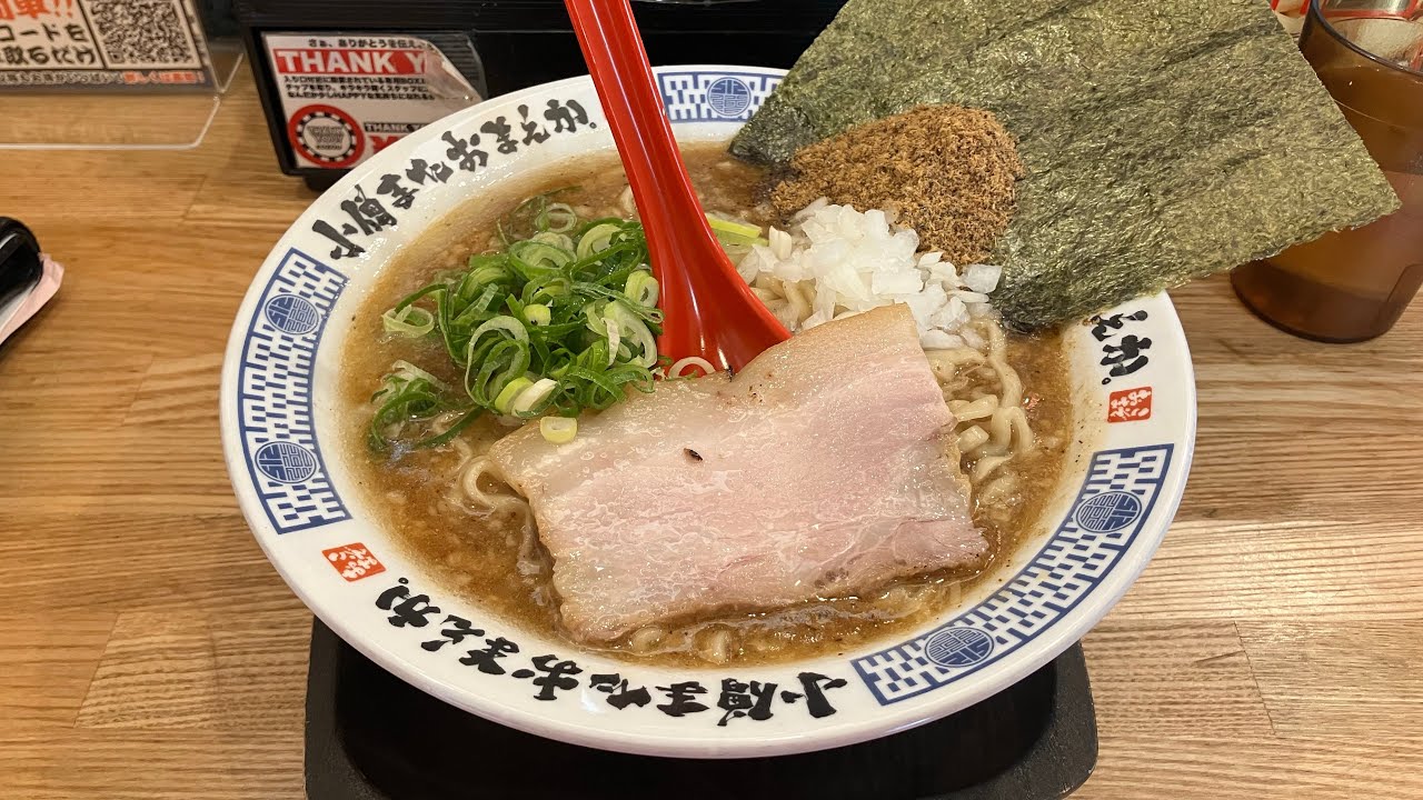 Rich and Thick Tonkotsu-Gyokai Ramen in Osaka at Kozo Mata Omaeka