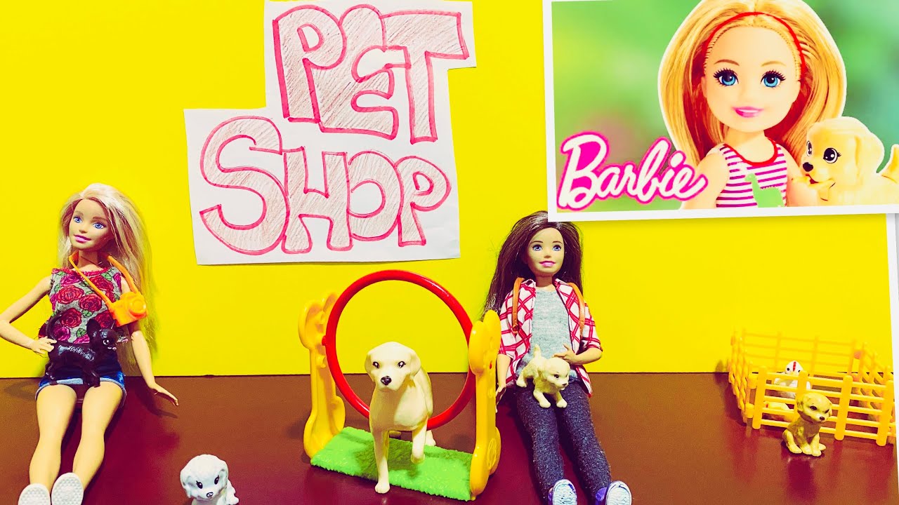 Barbie family visits the pet shop Chelsea doll and SKipper adopts a