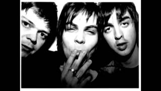 Watch Supergrass Jesus Came From Outta Space video