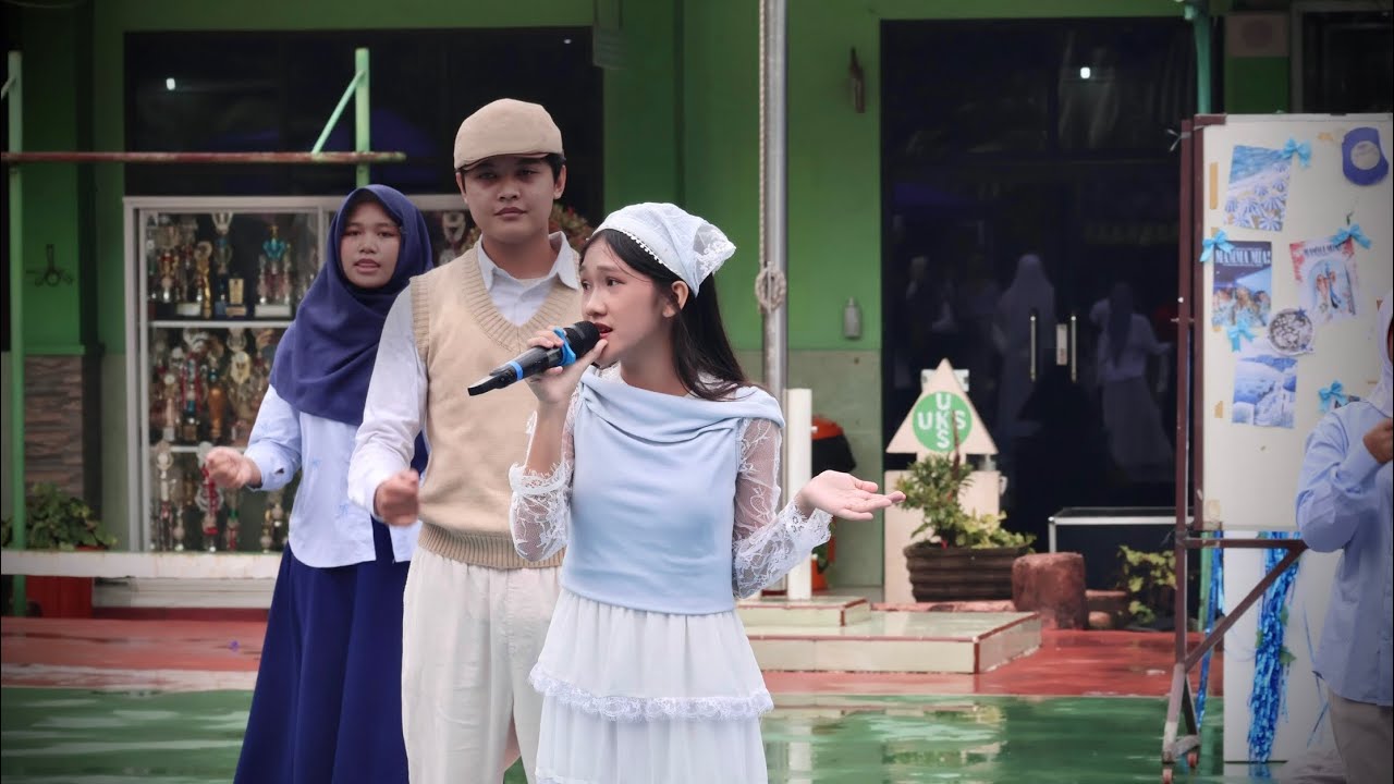 MELOTHRICAL } as main character. Alea