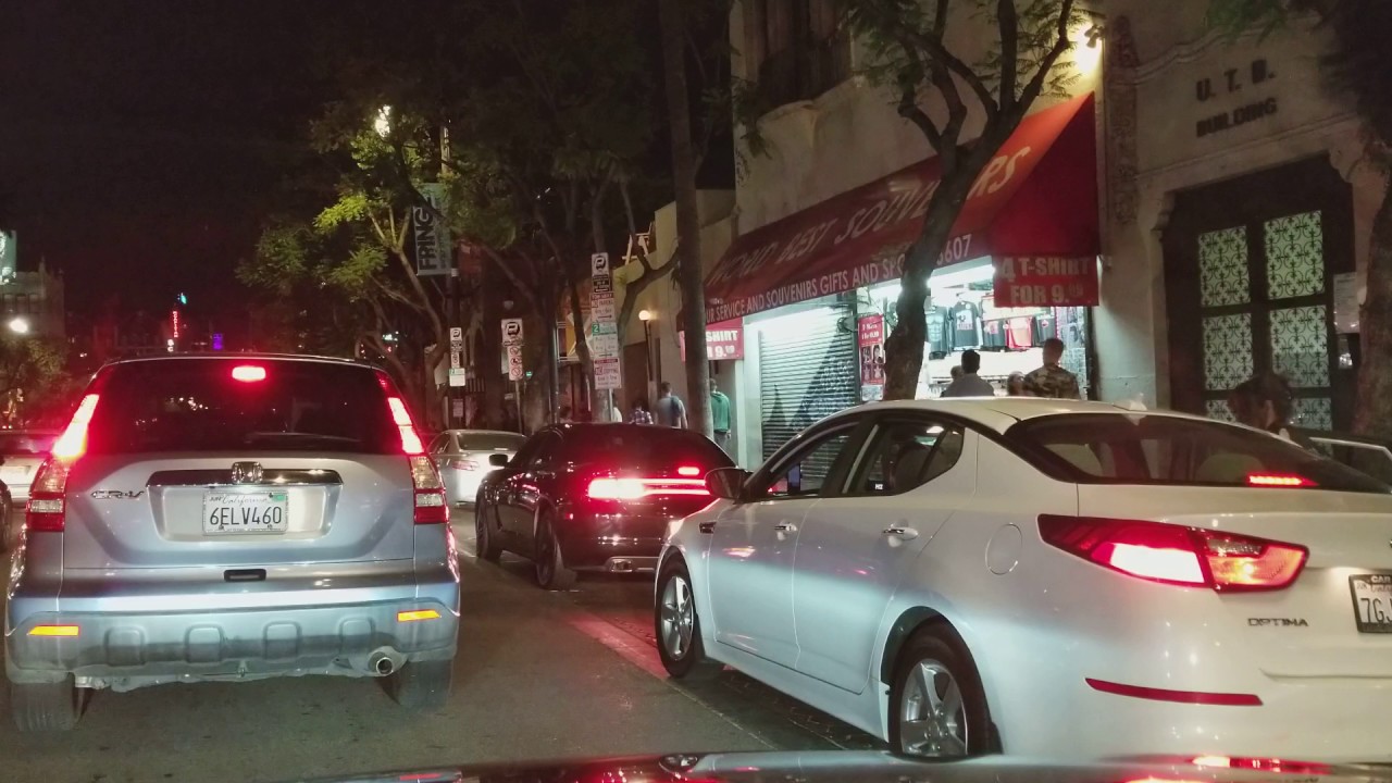 LA Dash Cam Tour 2017:  Hollywood Walk Of Fame  and Los Feliz Hills. Saturday Night