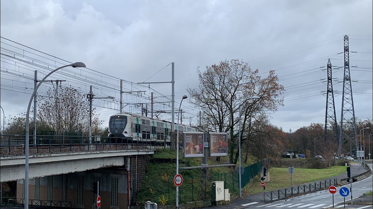 Passage RERA MI09 à BoissysaintLeger YouTube