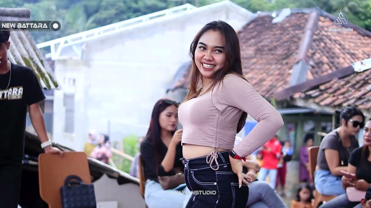 DJ HOROR || INGIN MEMELUK DIRIMU || VOC: AJENG GEOL || NEW BATTARA LIVE IN - JASINGA