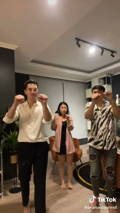 tik tok kak verrel,kak feli,dan kak hito