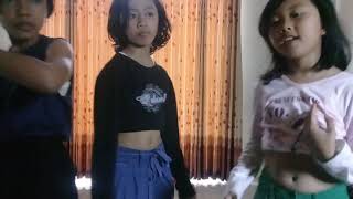 Download lagu blakpink khill this love three😎