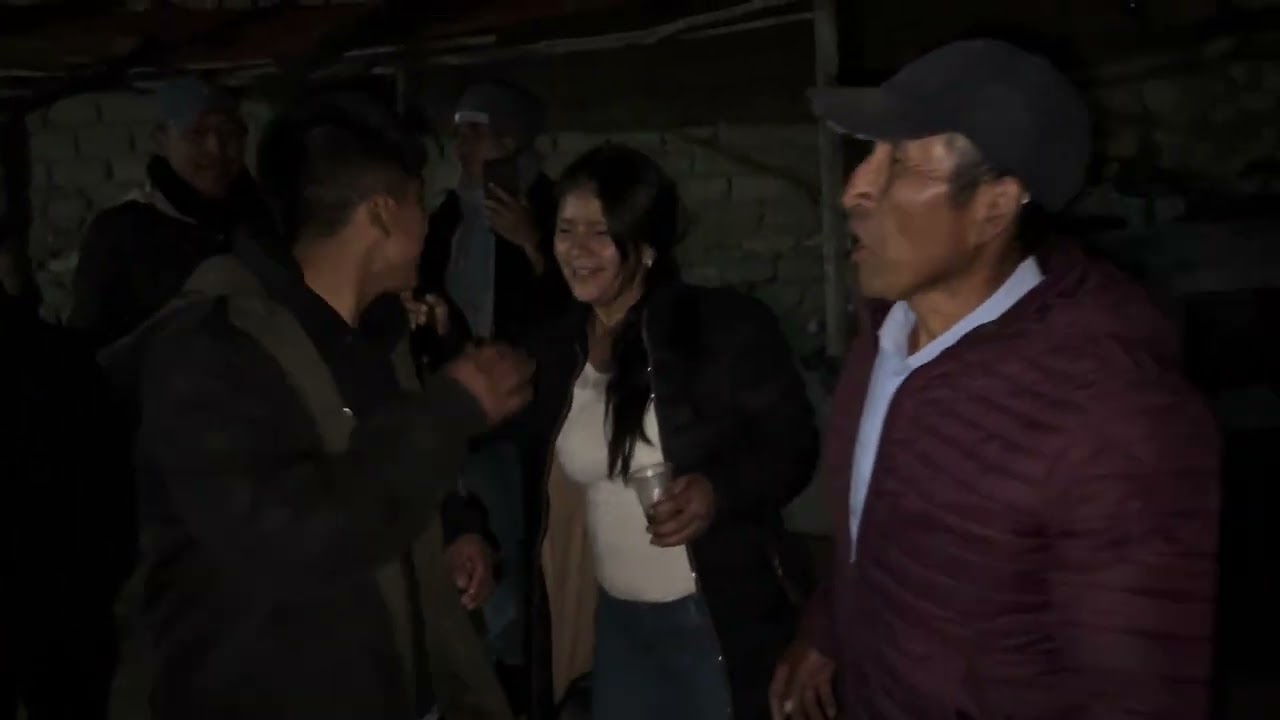 HUANDO - Familia Valencia ✨ 🎊RUDY VALENCIA⭐️ 🎉Feliz Cumpleaños 🎉🎁🎂 HUANCAVELICA