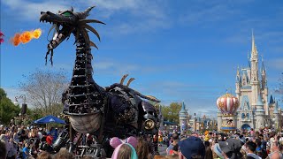 Disney's Magic Kingdom Parades! Festival of Fantasy & Mickey's Christmas Parade | Walt Disney World