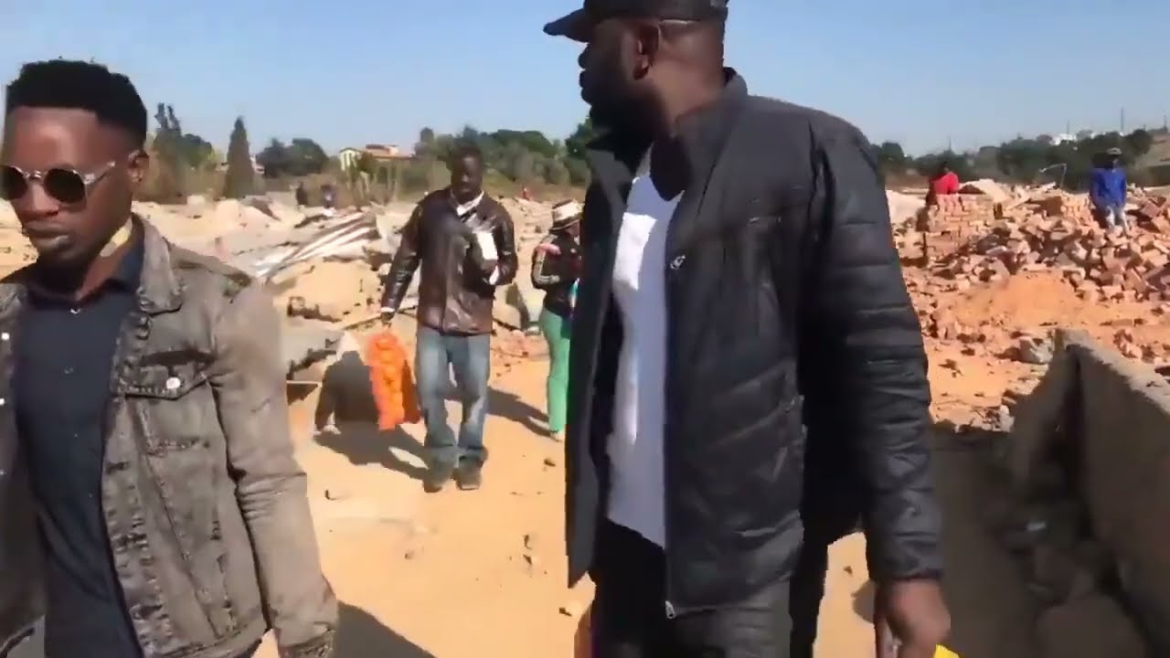 Gogo refusing food parcel from ANC MEMBERS. "ANC wa masimba" 