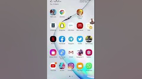 How to download course materials on Sakai.