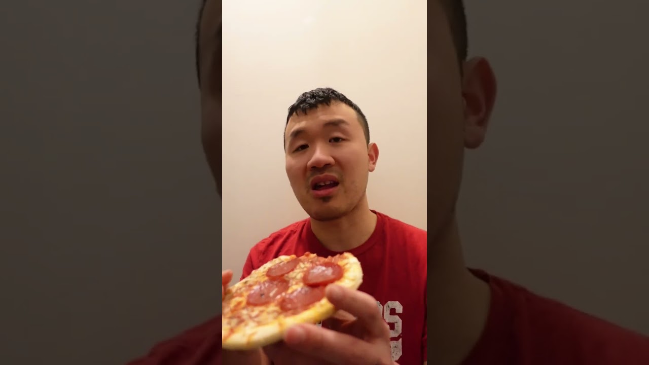 Trying Lean Cuisine Pepperoni Pizza