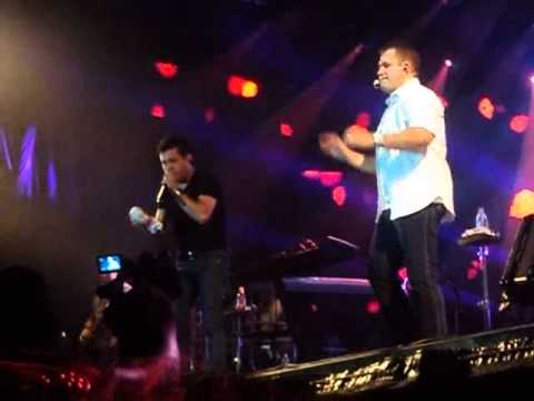 Bruno e Marrone - Choram as Rosas _ Em Montes Clar...