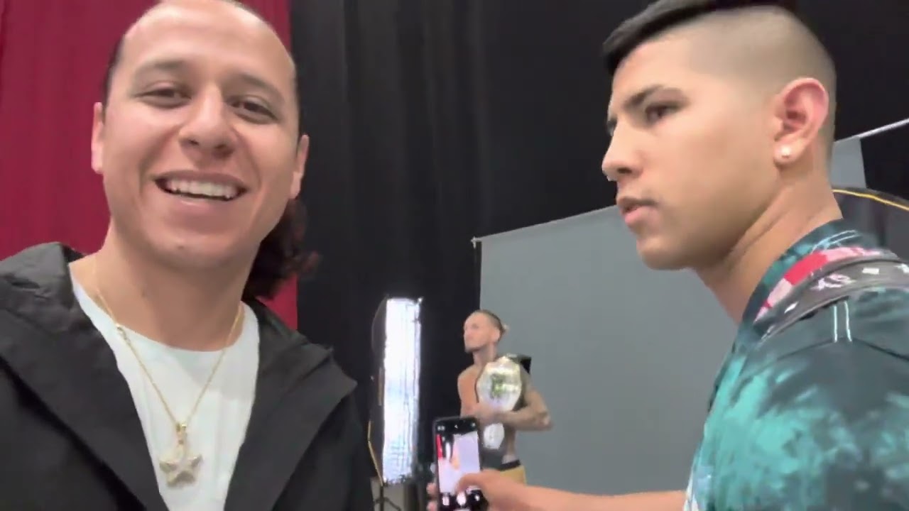 First MMA Vlog in Atlantic City with Blake bilder and flaminhotmitts - fight breakout in food court