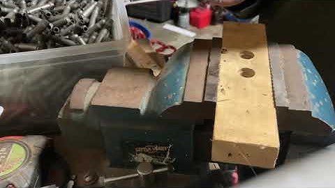 De-priming Berdan in the 2020 Ammo shortage. Easy, mess free, and fairly quick.