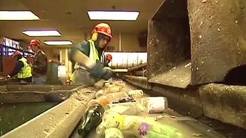 2002 Springfield MRF video (contains some outdated information)