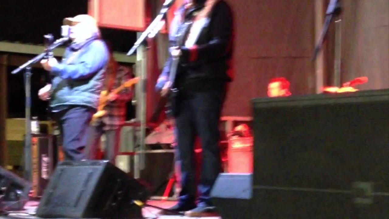 JonJam Benefit 2015 - "Let Your Love Flow"