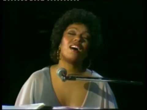 Roberta Flack - Killing me softly with his song (和訳付き)