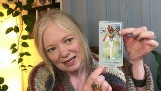 Tarot Reading: Full Moon Eclipse Sept 2024 - What's coming?!