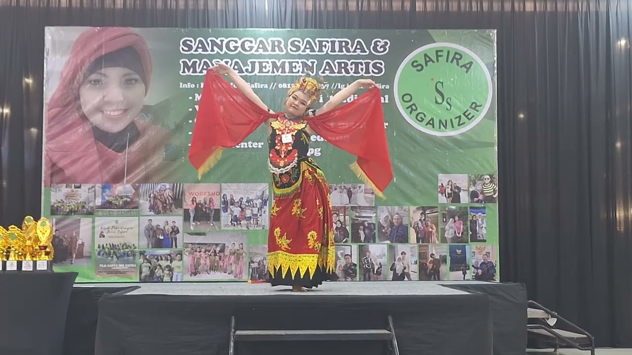 Gandrung seblang lukinto - Dzakiaa 