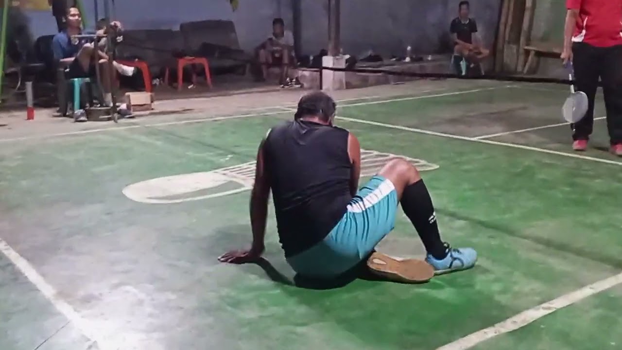 Riyan pasangan pak mat vs encek pasangan arip