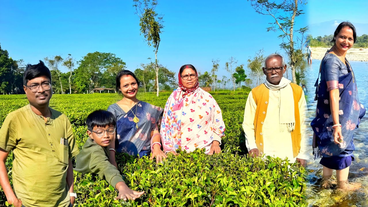 ডুয়ার্সের প্রথম দিন সকালে দিগন্তজোড়া সবুজ চা বাগান আর মূর্তি নদীর স্বচ্ছ জল আমাদের মন ভুলিয়ে দিল