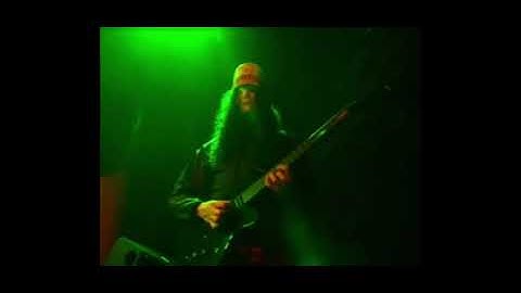 Buckethead