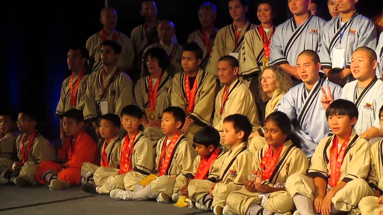 Shaolin Family at stage