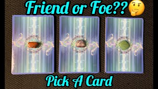 FRIEND OR FRAUD 🤔?? PICK A CARD READING: CAN I TRUST THEM? 🔮