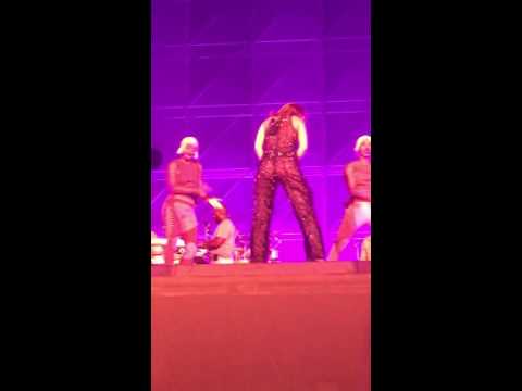 Rihanna twerking during Work in Warsaw, Poland