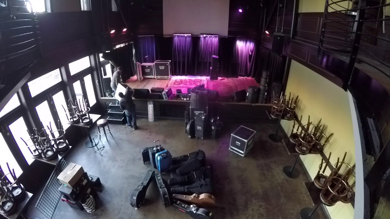 Danielle Nicole Band load in @ Old Rock House