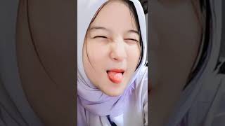 spesial tiktok cewek hijab manis viral #shorts