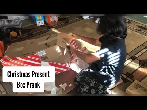 christmas-present-box-prank