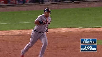 DET@CWS: Miggy hammers a solo homer in the 5th