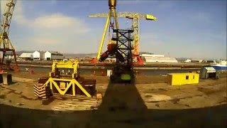 Goliath gantry crane loads out Scotrenewables' SR2000 2MW tidal turbine