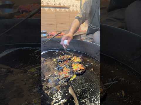 Fresh Kebabs Juicy Tomatoes And A Blanket Of Golden Yolks Tasty Food Foodie Kebab Fyp