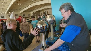 Midcoast museum hosts private STEM field trip