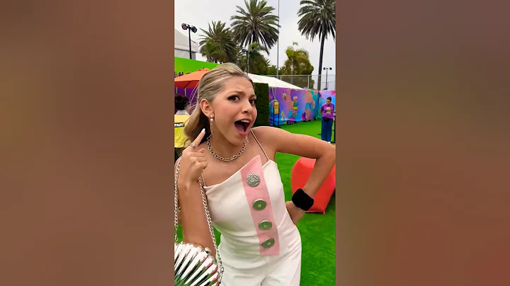 Our outfits at the Kids Choice Awards! 👀✨😆 | Triple Charm #Shorts