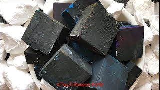 Dyed&Jumbos：Black & White？（with a bit of  sifting）