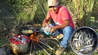 Pescando pejerrey de Mar, a la vez Pesca y Cocina en el Río