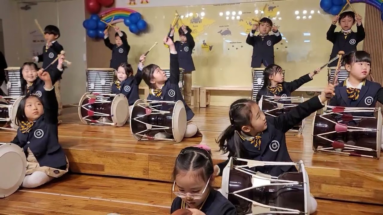 아이웰유지원 7세 장구 오 실력짱