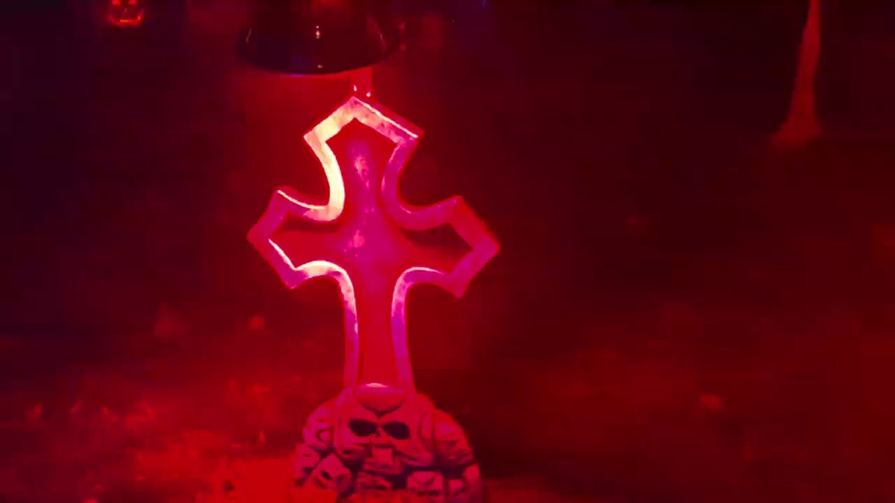 AHM: Halloween 2019 She Wants Revenge - Tear You Apart Light Show