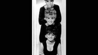 The  Lovelites-  When I Get Scared