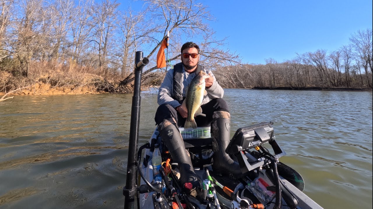 Learning the new set up!!!!!! (kayak bass fishing) #bassfishing #nucanoeflint #lowrancefishing