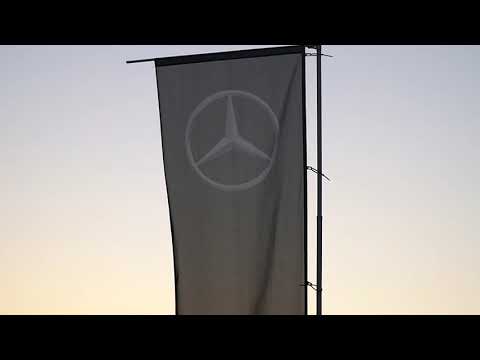 Presentaci&oacute;n del modelo EQE de Autotrak Mercedes-Benz en Bodegas Pago del Vicario