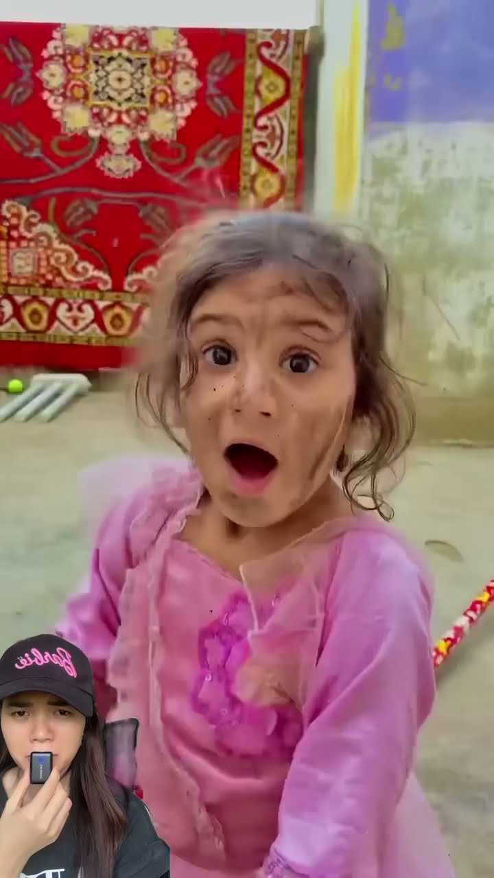 BESTIE TOPENG KERTAS ⁉️TERNYATA MALU KARNA WAJAHNYA ??#shorts #funny #dubbing