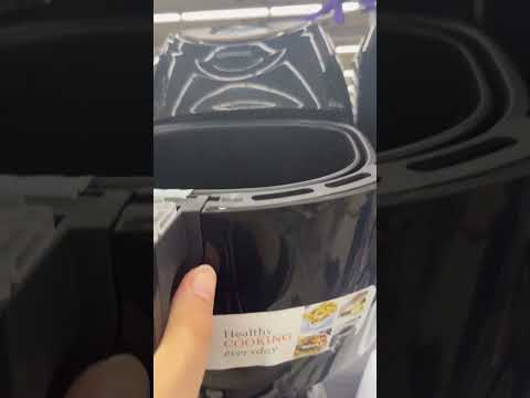 قلايه الاير فراير من كينوود بكارفور ده حجمها ٥ لتر وكمان سعرها ياخد فرخه كبيره