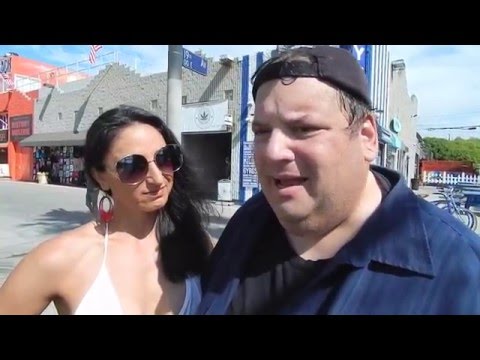 card-trick-with-a-hot-bikini-girl-and-the-getdismissed-man