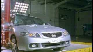 Краш-тест Honda Accord от EuroNCAP. Боковой удар о столб Краш-тест Honda Accord от EuroNCAP. Боковой удар о столб