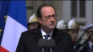 Lémouvant Hommage De Hollande Qui Cite Malraux Pour Les Policiers Tombés Pendant Les Attentats
