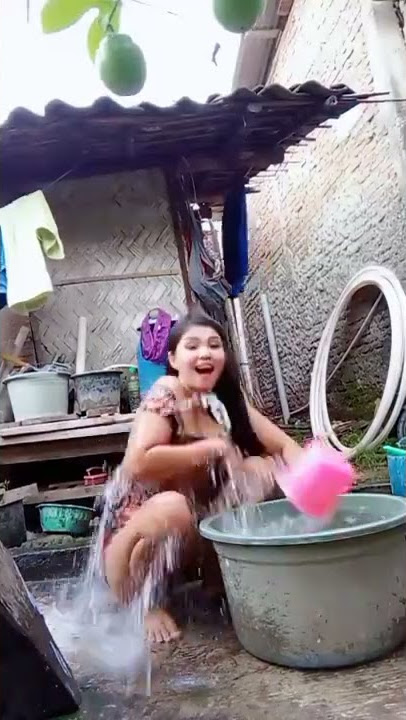 AWAS NANTI TETANGGA NGINTIP BAHAYA ðŸ¤